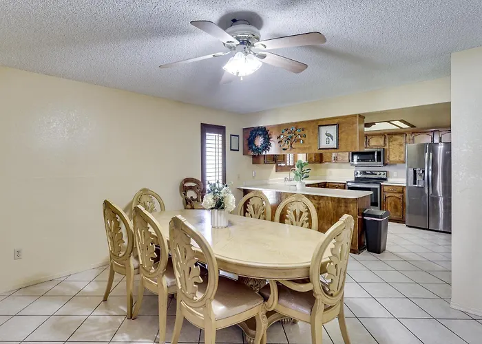 Holiday home Close To Golf! Snowbird Retreat W/ Pool In *