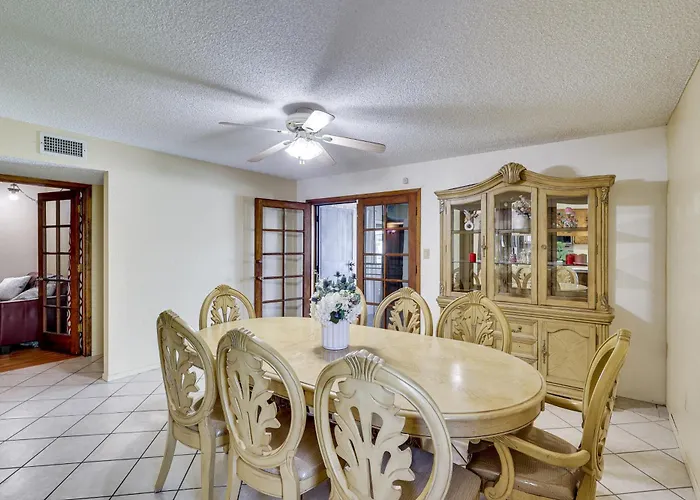 Close To Golf! Snowbird Retreat W/ Pool In Holiday home *